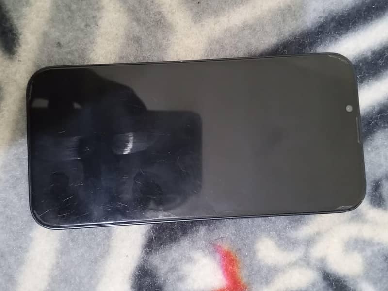 Apple iPhone 13 1