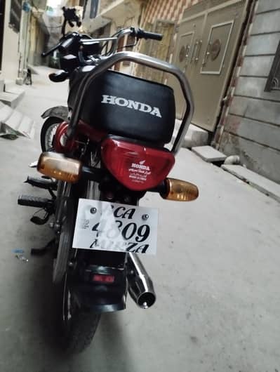 Honda cd 70 for sale lush condition double saman