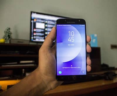 Samsung Mobile J7 Pro