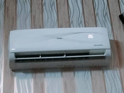 Haier 1 ton Dc Inverter 1