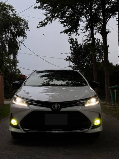 Toyota Corolla Altis 2016/17