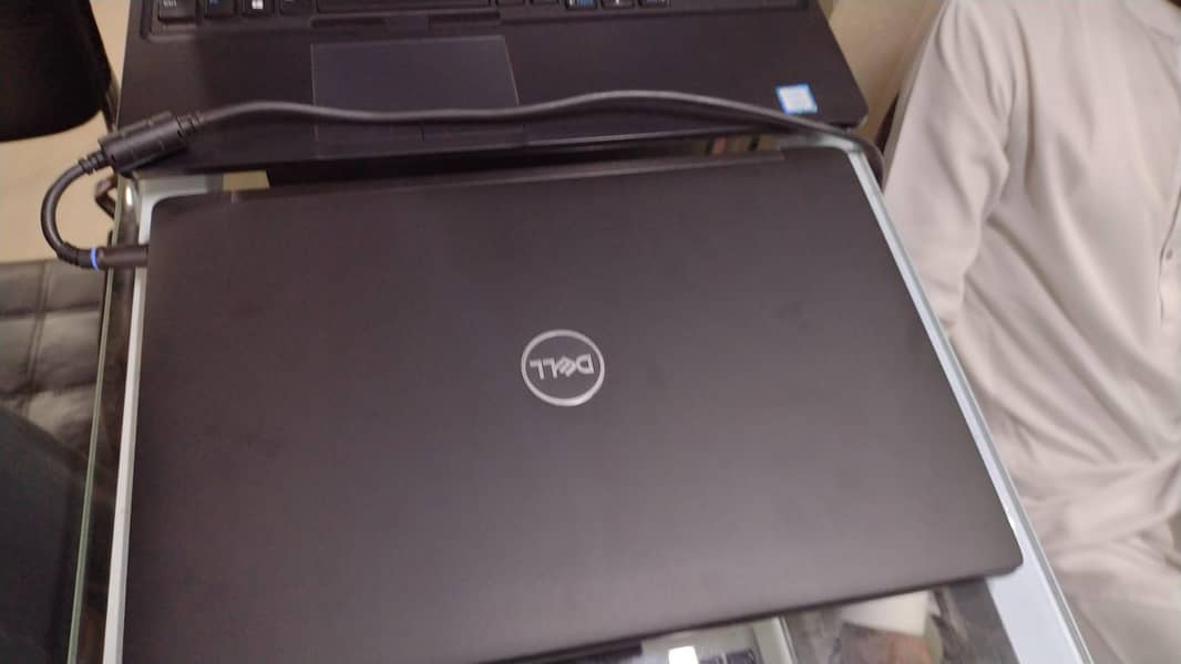 Dell Notebook 0