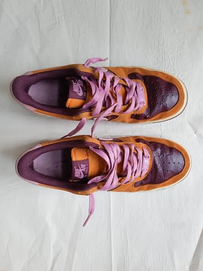 NIKE AIR FORCE 1 CLEAN CONDITION 10/10
