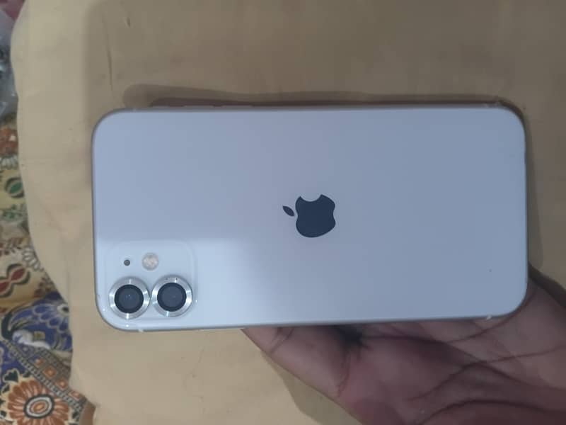 Apple iPhone 11 1