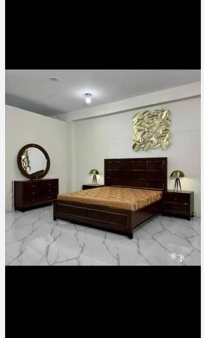 wooder bed set multi desine order pur ready karta hain vnice qalify