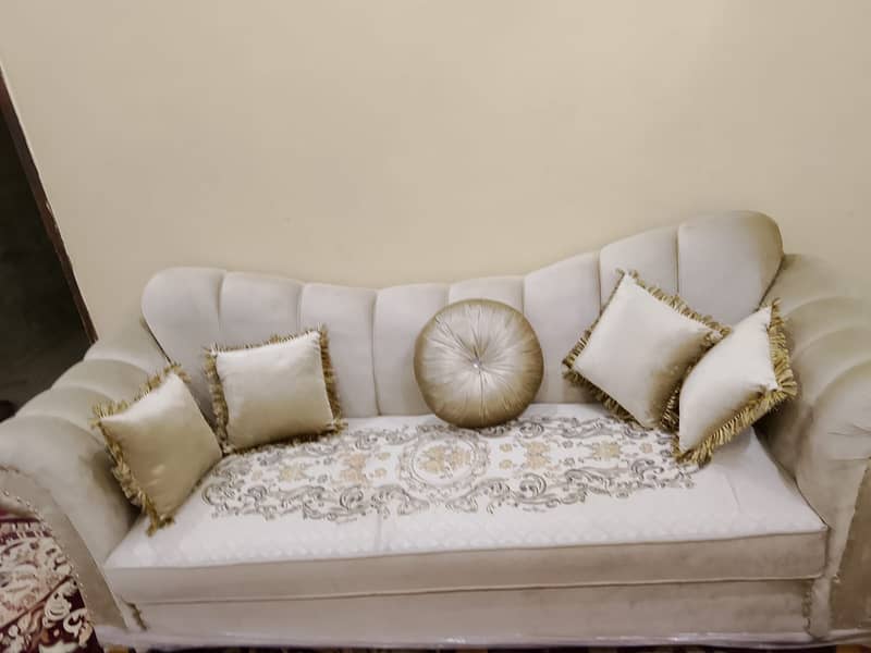 Sofa Set 0
