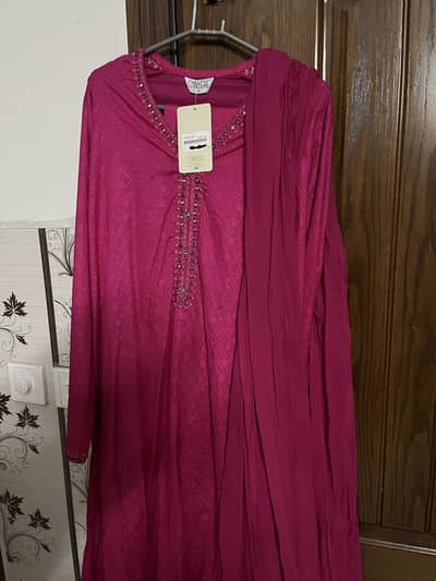 Tagged Chinyre hot pink 3 piece