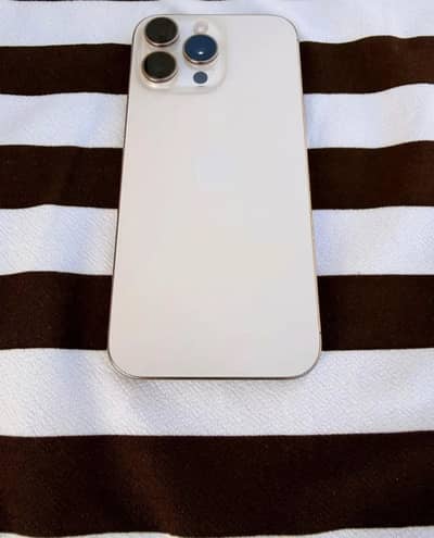 Apple iPhone 16 Pro Max
