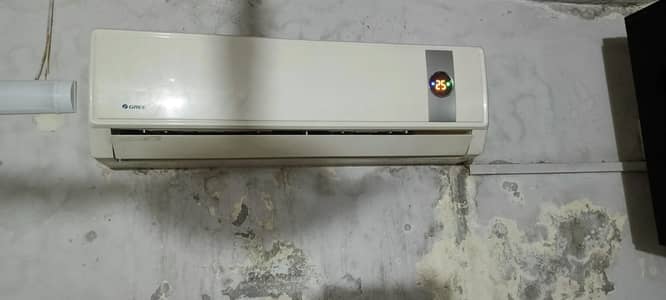 Gree 1 Ton AC for Sale Very Good Condition