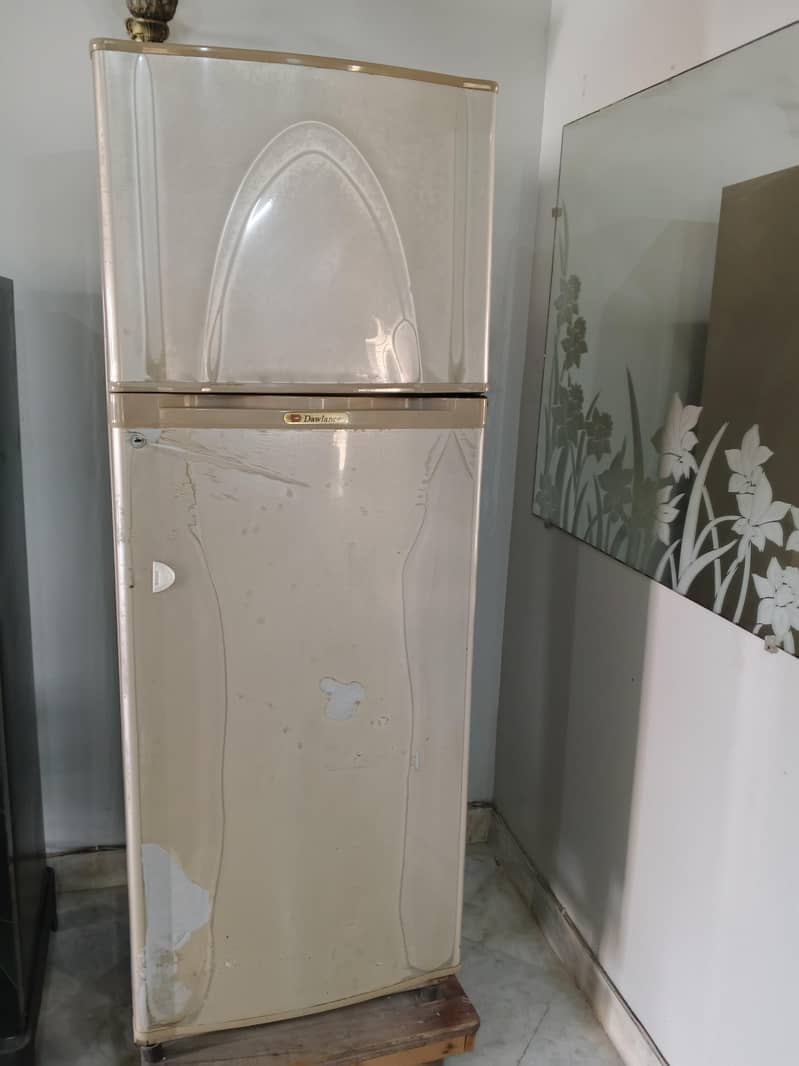 refrigerator 0