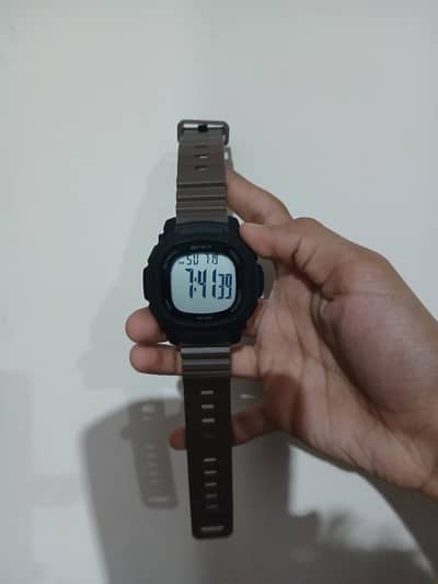 10/18 age sports watch