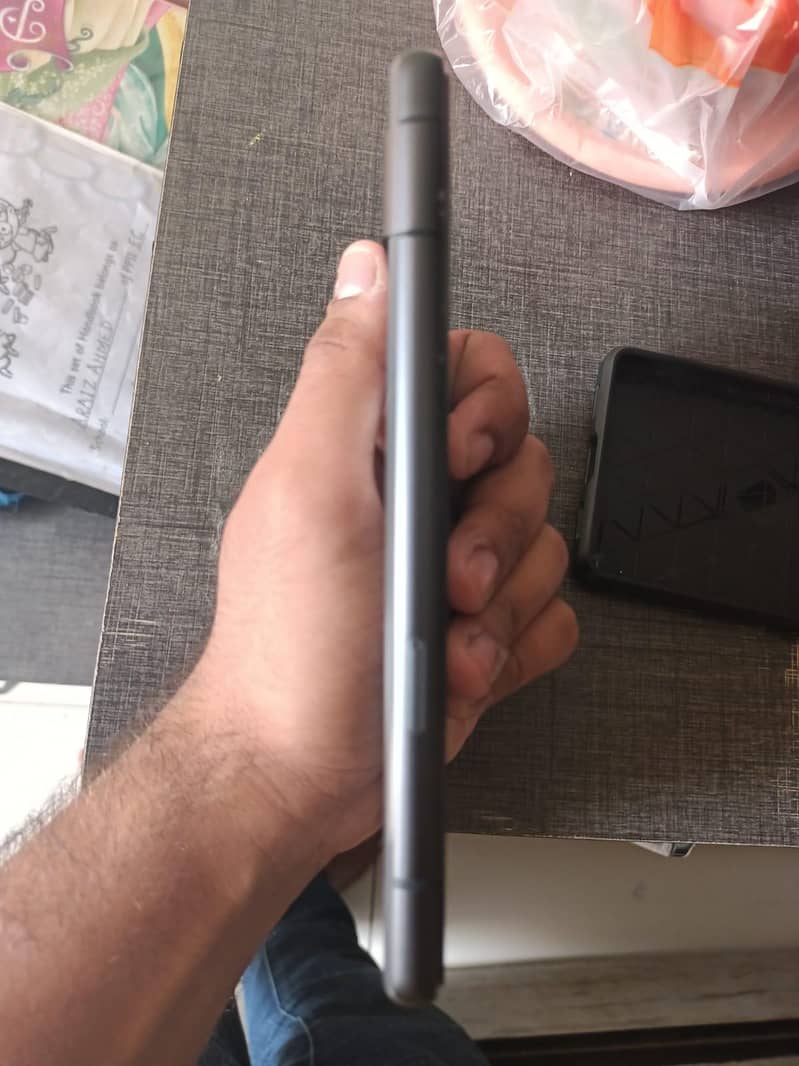 Google Pixel 7a 2