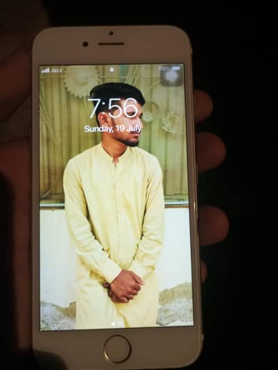 Apple iPhone 6S