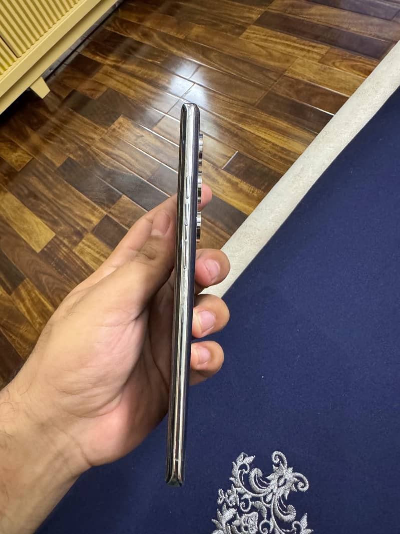 Tecno CAMON 40 Pro 3