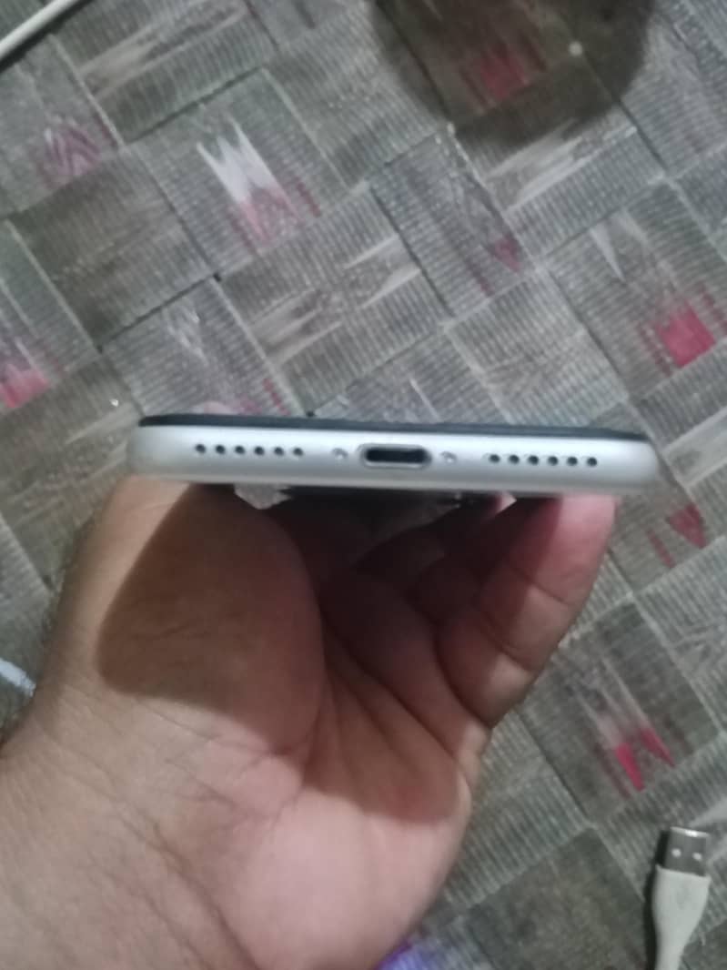 Apple iPhone SE 2