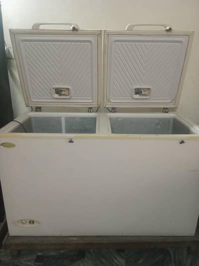 Waves/ Deep Freezer/Two door freezer/