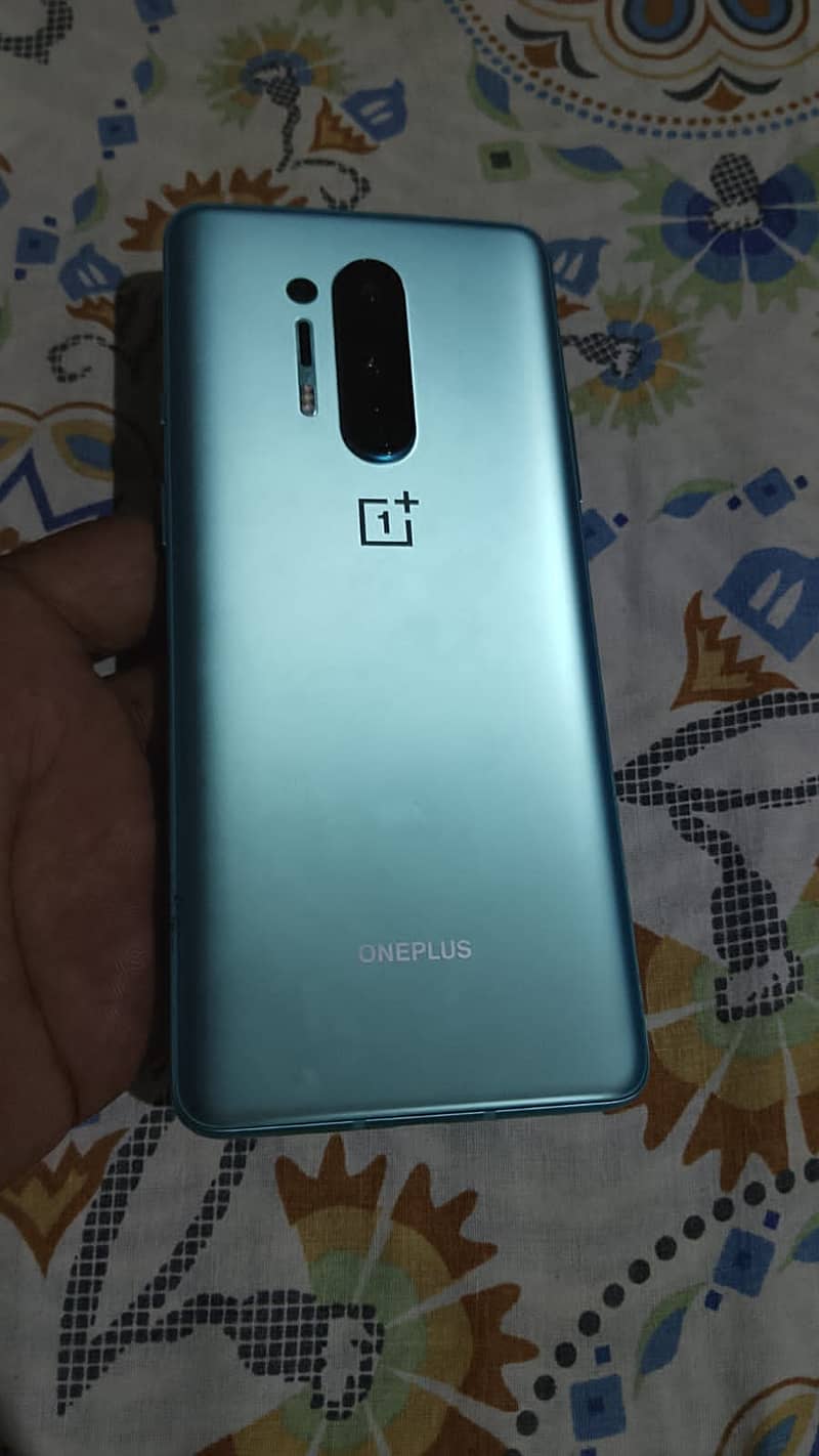 One Plus 8 Pro 0