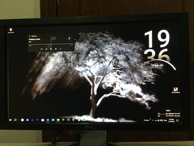 Hp Pc windows 10 pro 500 gb [read description}