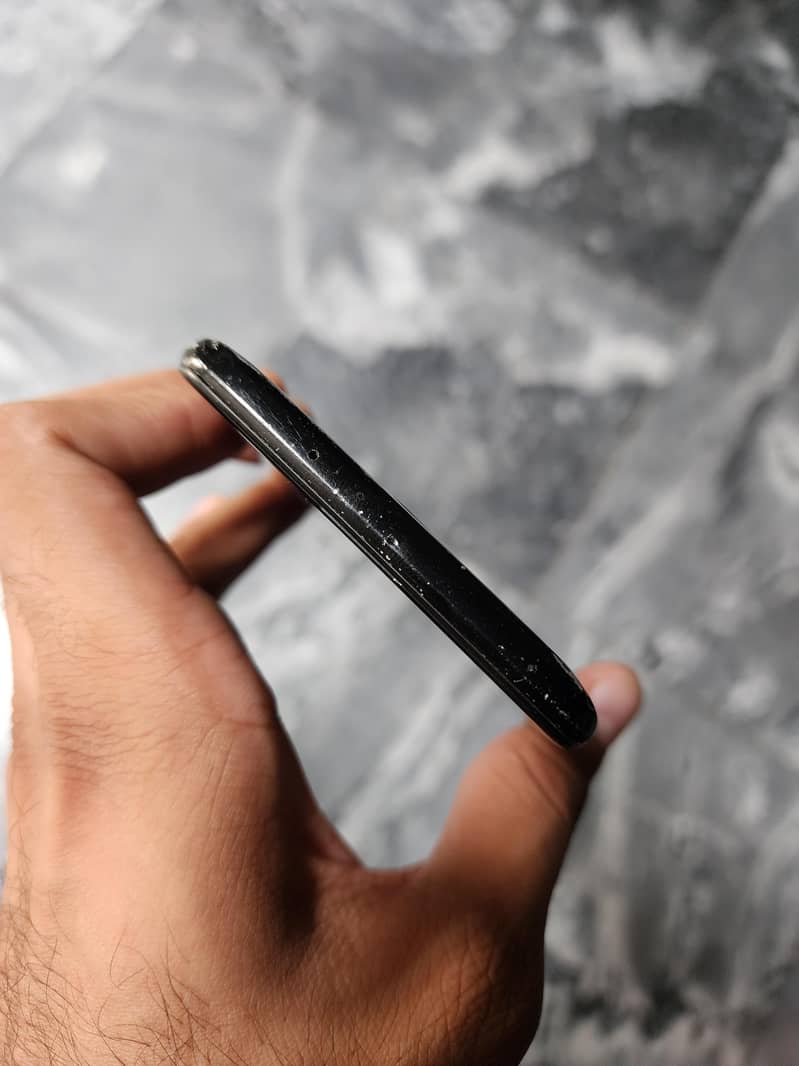 One Plus 6T 3