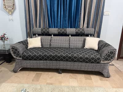 7 seater sofa set with center table and 2 side tables