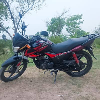 Honda CB 150F