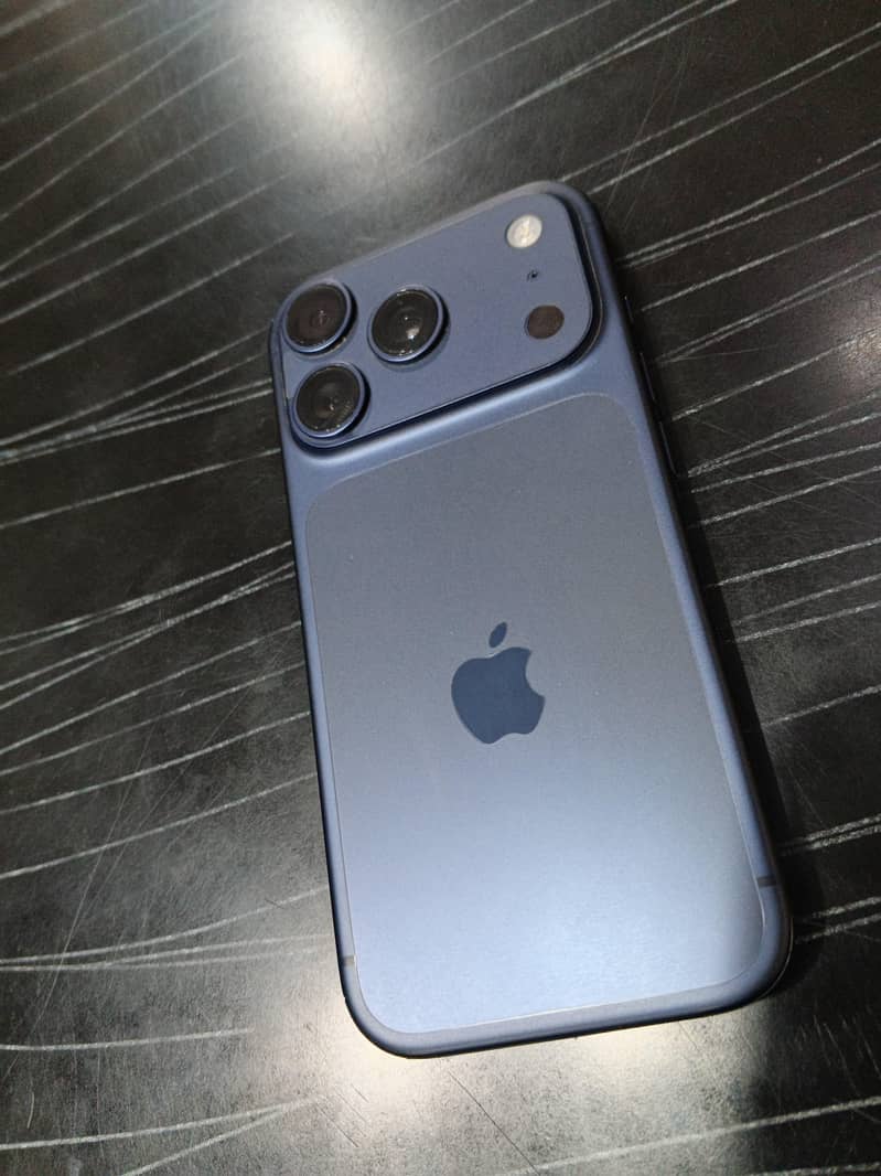 Apple iPhone 17 Pro 7