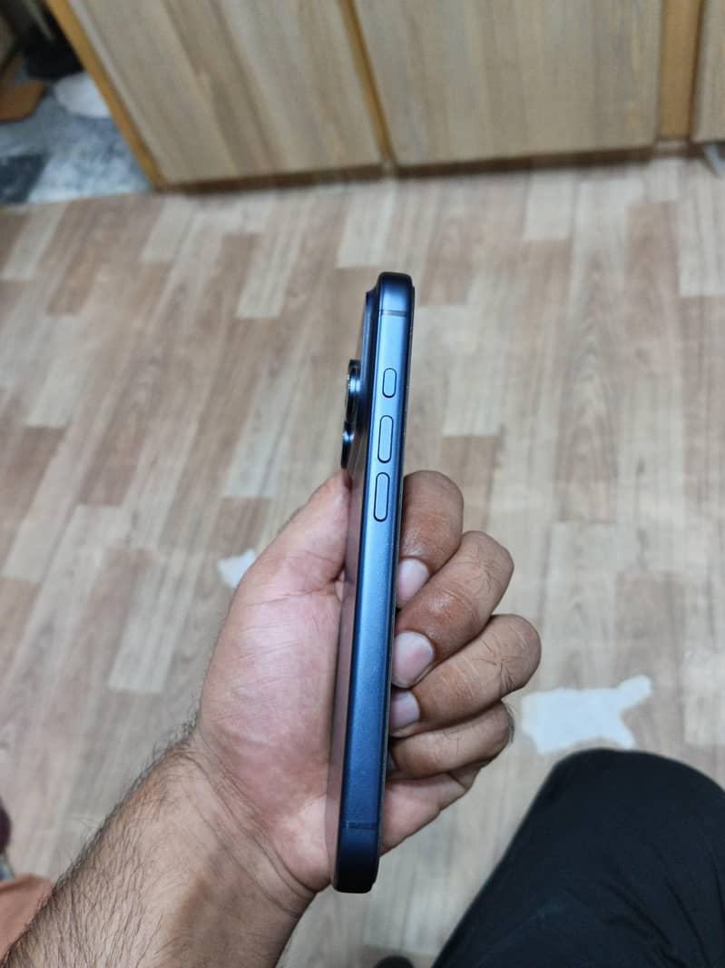 Apple iPhone 17 Pro 10