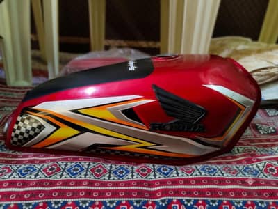 Honda 125 Fuel Tank & Tapy for Sale