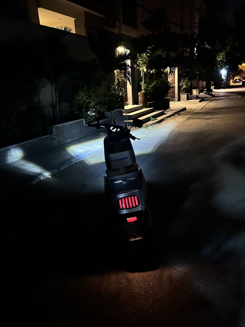 Scootys 1