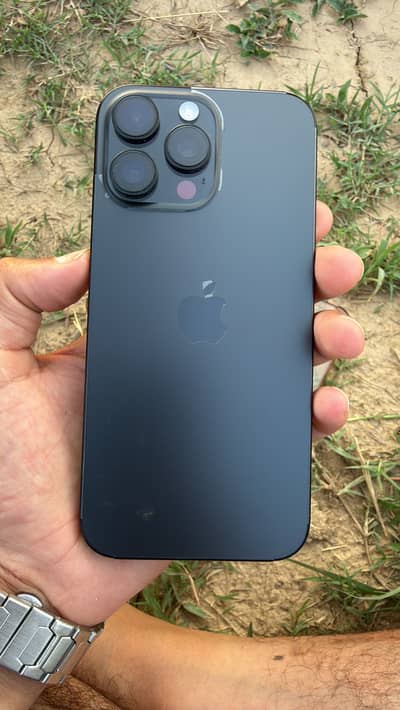 Apple iPhone 16 Pro Max