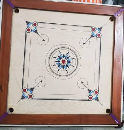 caroom board