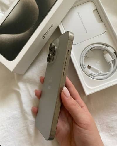 Apple iPhone 15 Pro Max