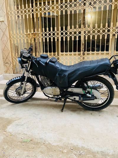 Suzuki GS 150