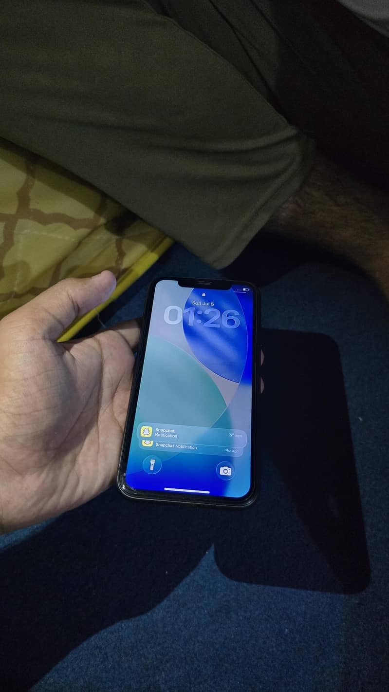 Apple iPhone 11 5