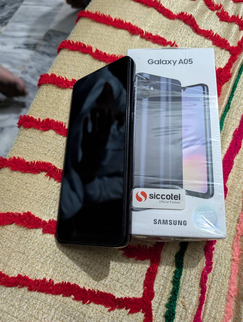 Samsung Mobile A05 4