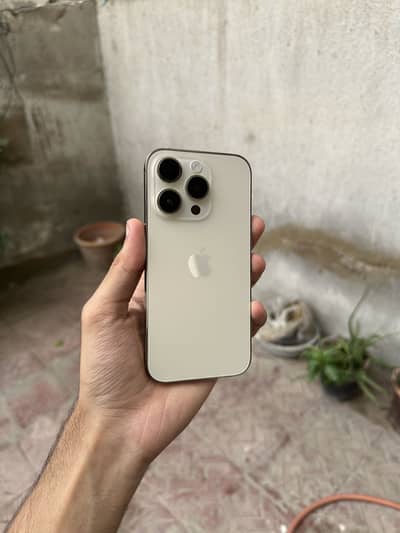 Iphone 14 pro 256gb Fu Gold colour