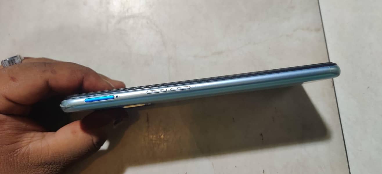 OPPO A76 2