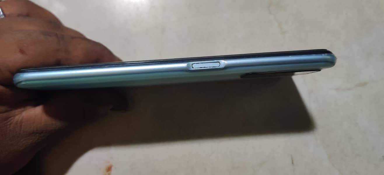 OPPO A76 6