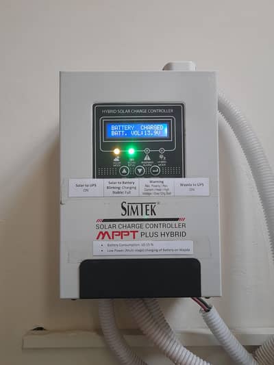 Simtek MPPT Hybrid 70A 120V