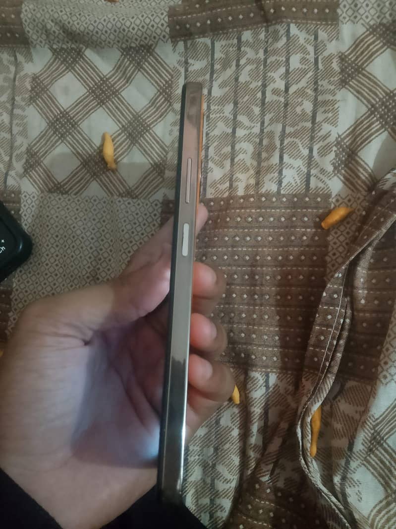 Infinix Note 30 1