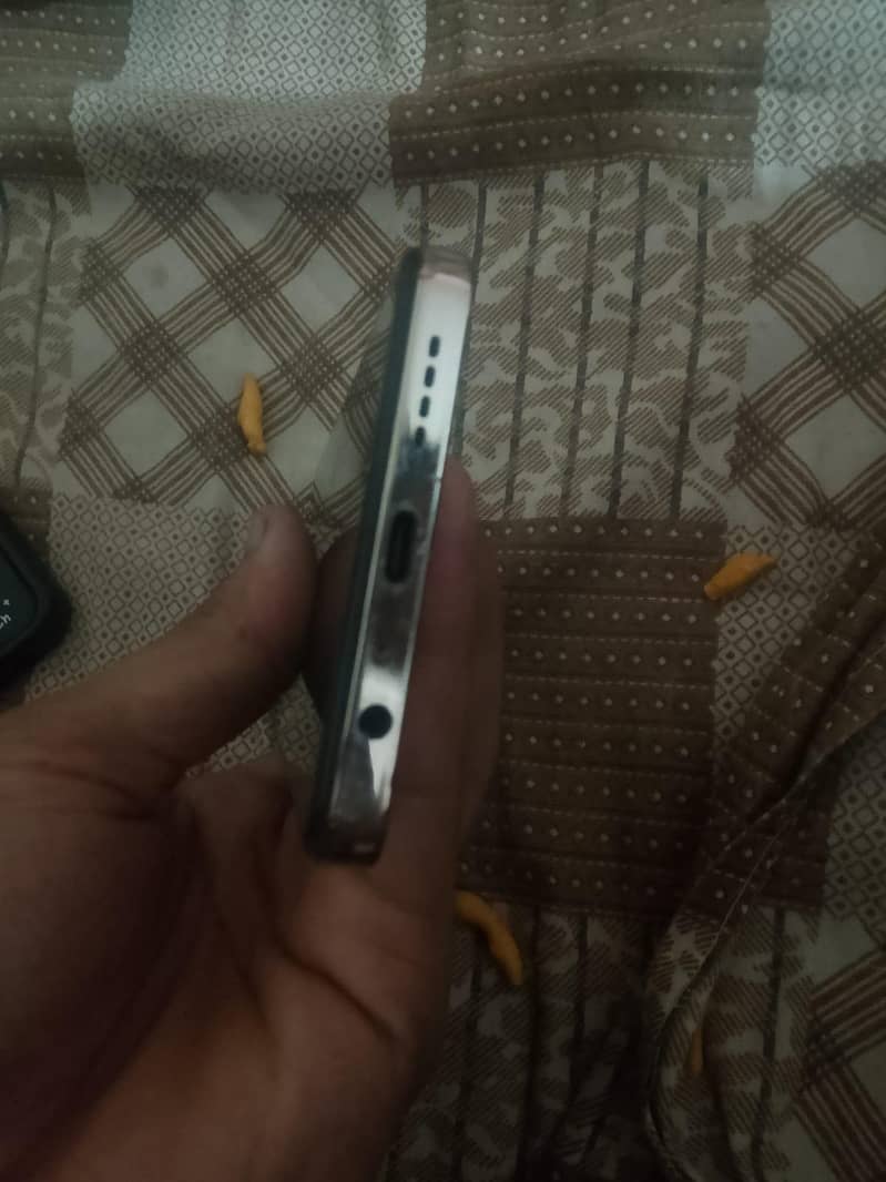 Infinix Note 30 2