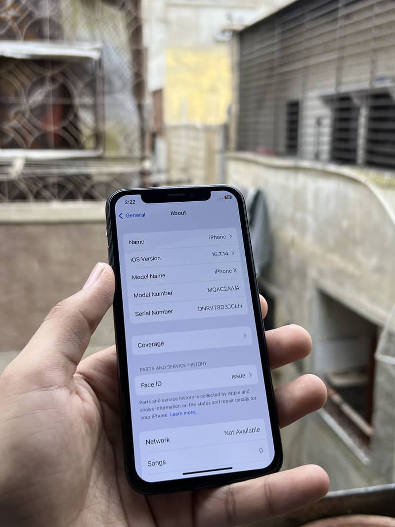 Apple iPhone X 5