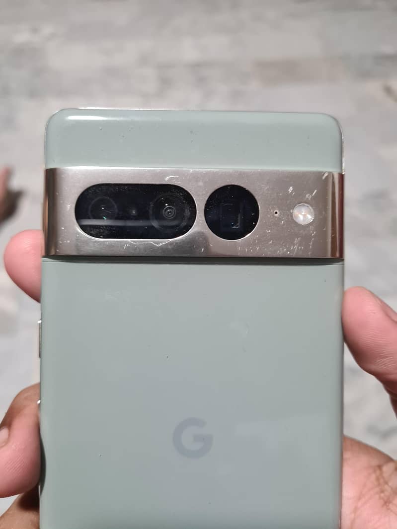 Google Pixel 7 Pro 4