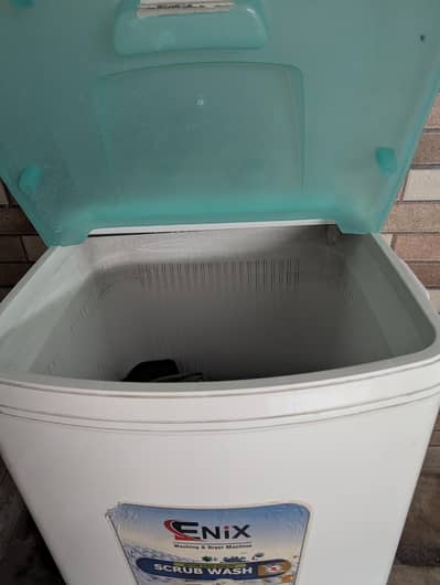 Enix E-570 washing machine