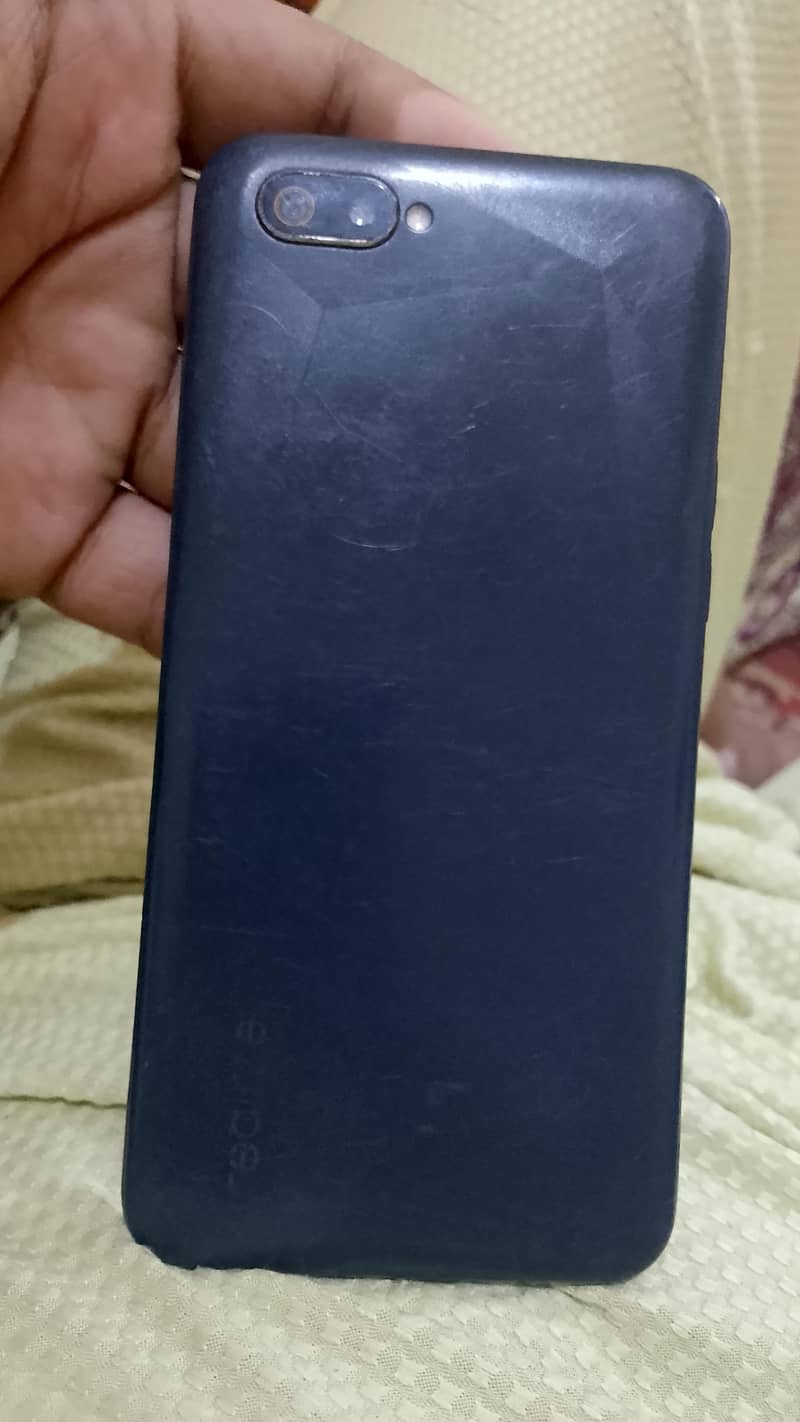 Realme C2 1