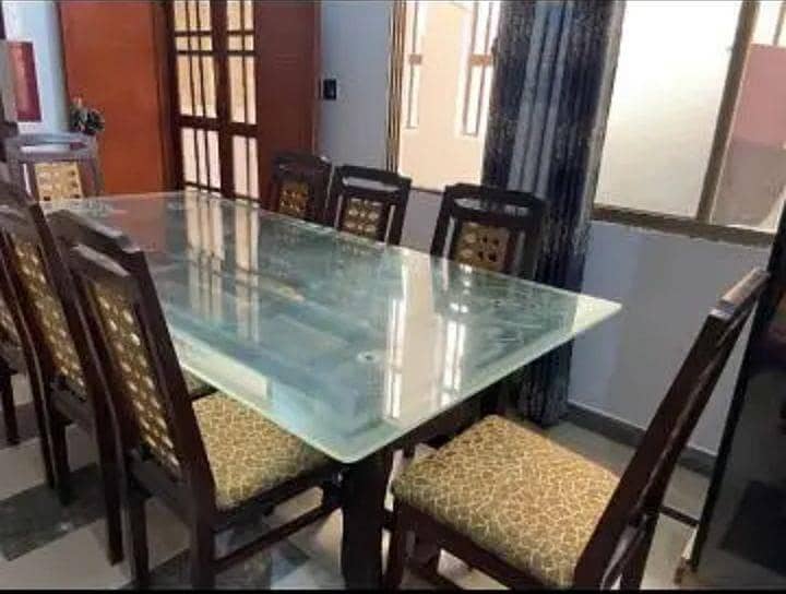 Dining Table 0