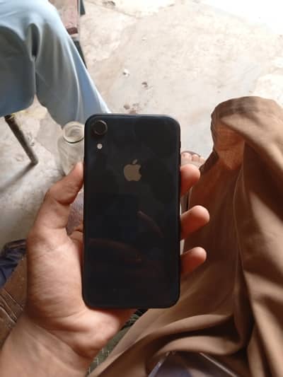 Apple iPhone XR
