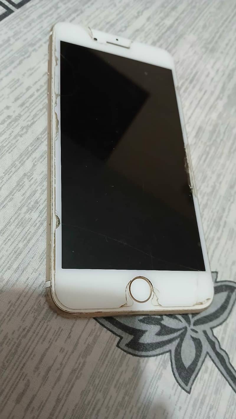 Apple iPhone 7 Plus 1