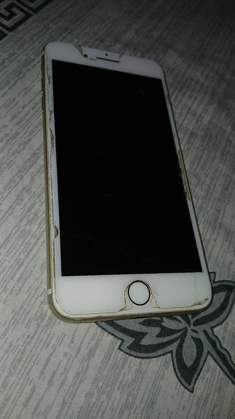 Apple iPhone 7 Plus 2