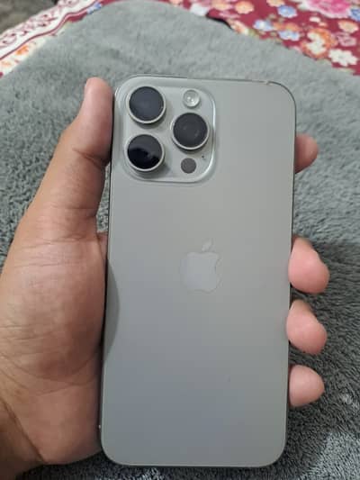 Apple iPhone 15 Pro Max